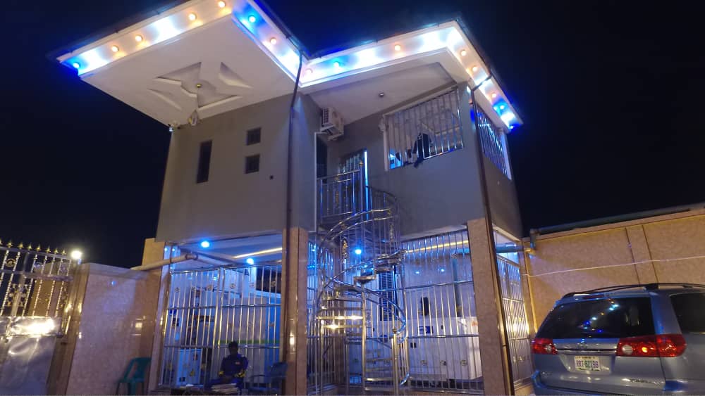 Grand Diamond Hotels