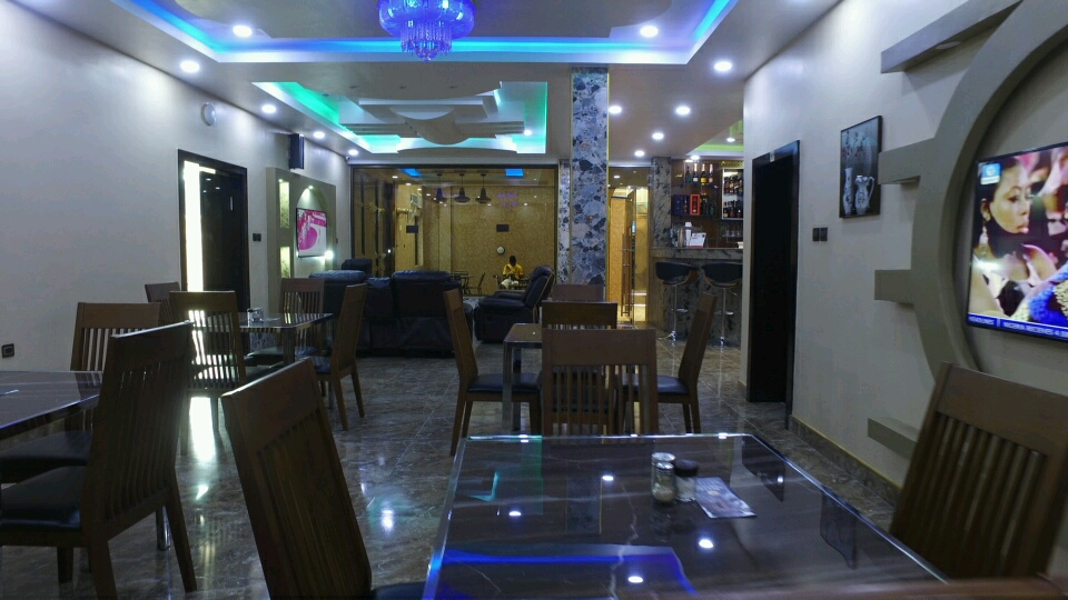 Grand Diamond Hotels