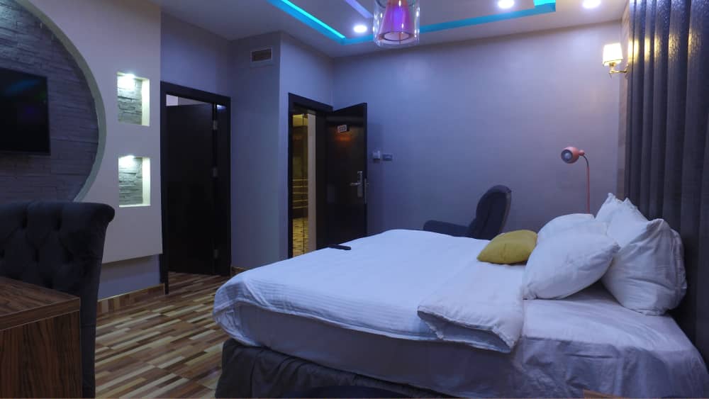 Grand Diamond Hotels