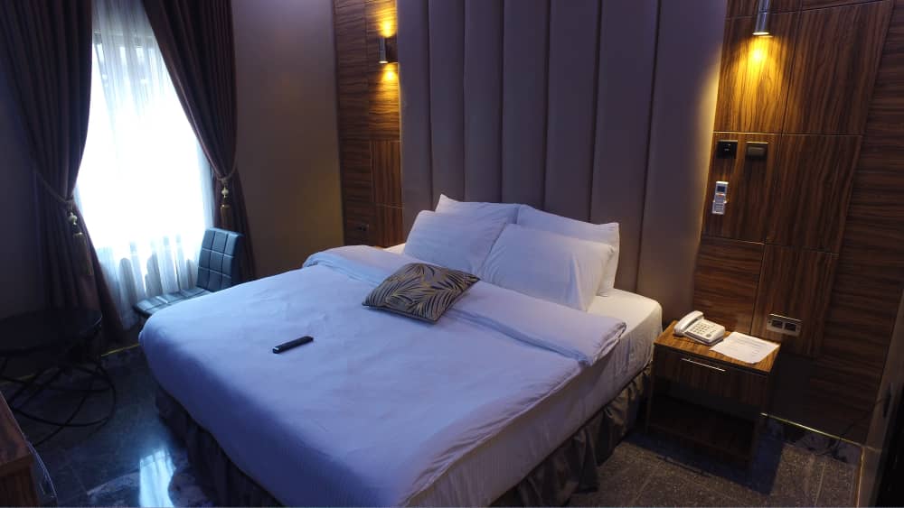 Grand Diamond Hotels