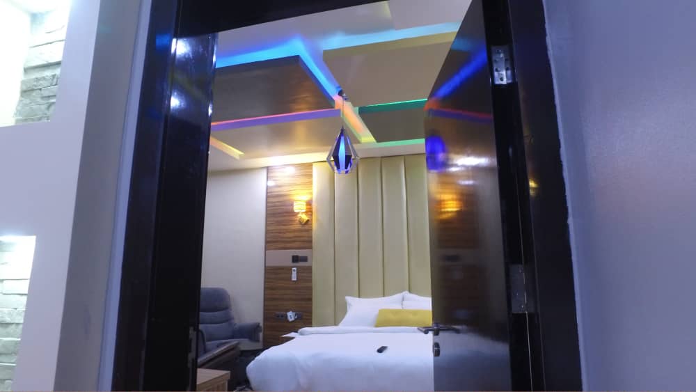 Grand Diamond Hotels