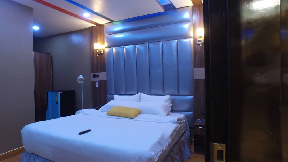 Grand Diamond Hotels