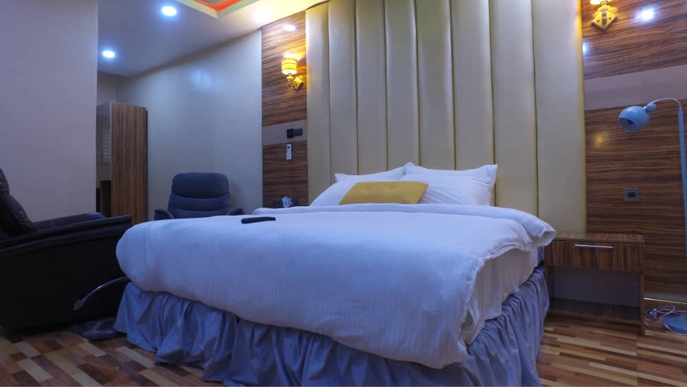 Grand Diamond Hotels